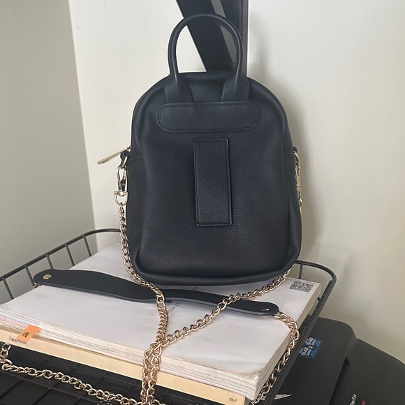 Elegant Black Mini Backpack - Picture 5 of 10